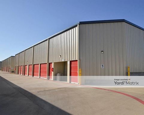 Source URL: https://cdnsc.rentcafe.com/dmslivecafe/3/1720740/1720740-1-2.jpg?width=-1&height=385&quality=80