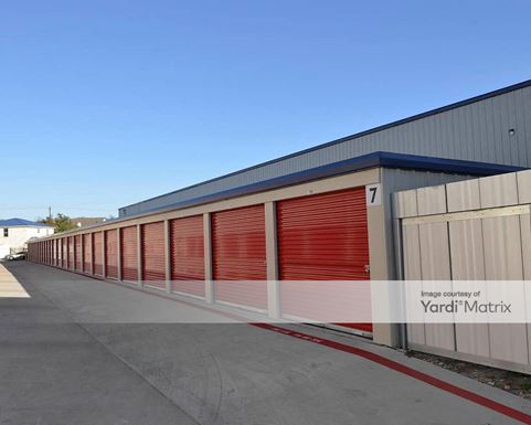 Source URL: https://cdnsc.rentcafe.com/dmslivecafe/3/1720740/1720740-1-5.jpg?width=-1&height=385&quality=80