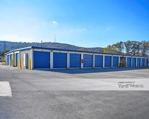 Source URL: https://cdnsc.rentcafe.com/dmslivecafe/3/1720746/1720746-1-5.jpg?width=-1&height=385&quality=80