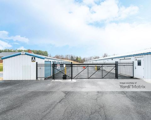 Source URL: https://cdnsc.rentcafe.com/dmslivecafe/3/1721178/1721178-1-3.jpg?width=-1&height=385&quality=80