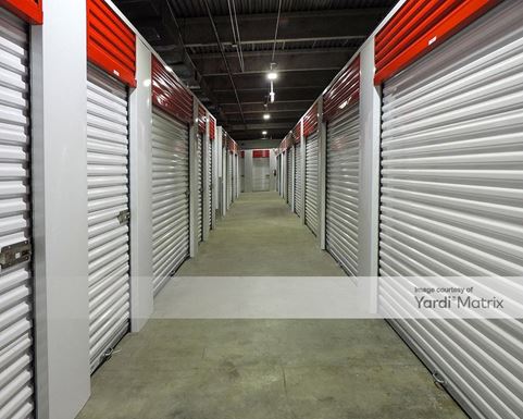 Source URL: https://cdnsc.rentcafe.com/dmslivecafe/3/1721186/1721186-1-4.jpg?width=-1&height=385&quality=80