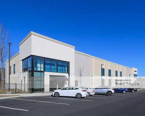 Source URL: https://cdnsc.rentcafe.com/dmslivecafe/3/1721189/1721189-1-2.jpg?width=-1&height=385&quality=80