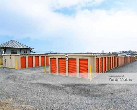 Source URL: https://cdnsc.rentcafe.com/dmslivecafe/3/1721193/1721193-1-4.jpg?width=-1&height=385&quality=80