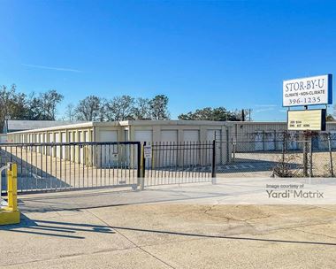 Storage Units for Rent available at 9221 Woolmarket Road, Biloxi, MS 39532