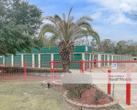 Source URL: https://cdnsc.rentcafe.com/dmslivecafe/3/1729906/1729906-1-5.jpg?width=-1&height=385&quality=80