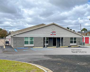 Storage Units for Rent available at 201 Eisenhower Drive, Biloxi, MS 39531