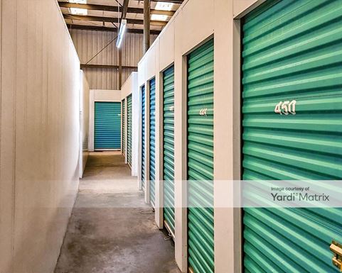 Source URL: https://cdnsc.rentcafe.com/dmslivecafe/3/1729911/1729911-1-6.jpg?width=-1&height=385&quality=80