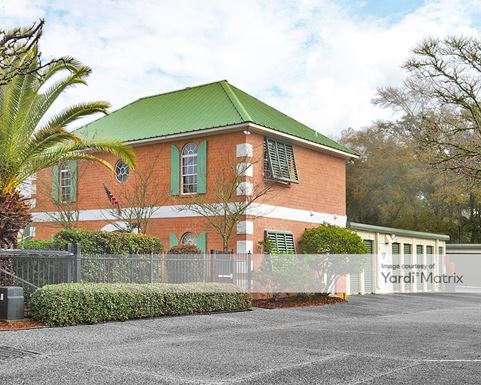 Source URL: https://cdnsc.rentcafe.com/dmslivecafe/3/1729912/1729912-1-1.jpg?width=-1&height=385&quality=80