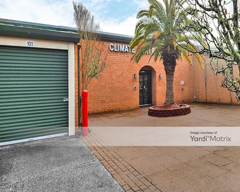 Source URL: https://cdnsc.rentcafe.com/dmslivecafe/3/1729912/1729912-1-2.jpg?width=-1&height=385&quality=80