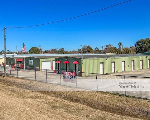 Source URL: https://cdnsc.rentcafe.com/dmslivecafe/3/1729923/1729923-1-3.jpg?width=-1&height=385&quality=80