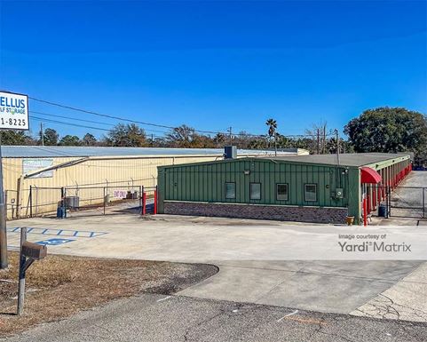 Source URL: https://cdnsc.rentcafe.com/dmslivecafe/3/1729923/1729923-1-4.jpg?width=-1&height=385&quality=80