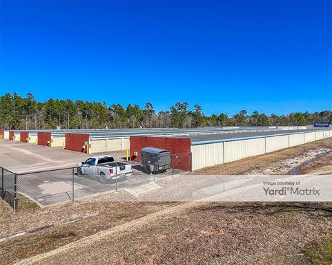 Source URL: https://cdnsc.rentcafe.com/dmslivecafe/3/1729926/1729926-1-4.jpg?width=-1&height=385&quality=80