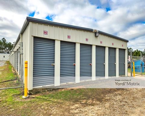 Source URL: https://cdnsc.rentcafe.com/dmslivecafe/3/1729930/1729930-1-5.jpg?width=-1&height=385&quality=80