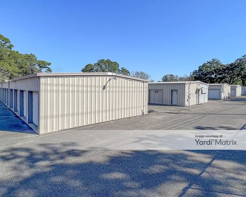 Source URL: https://cdnsc.rentcafe.com/dmslivecafe/3/1729931/1729931-1-5.jpg?width=-1&height=385&quality=80