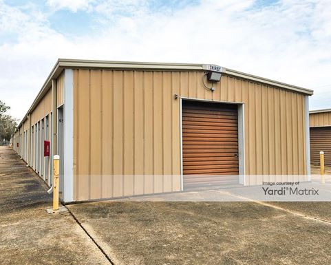 Source URL: https://cdnsc.rentcafe.com/dmslivecafe/3/1729936/1729936-1-4.jpg?width=-1&height=385&quality=80