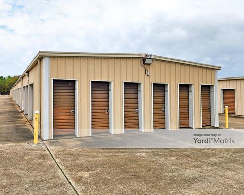 Source URL: https://cdnsc.rentcafe.com/dmslivecafe/3/1729936/1729936-1-5.jpg?width=-1&height=385&quality=80