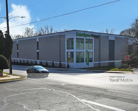 Source URL: https://cdnsc.rentcafe.com/dmslivecafe/3/1729963/1729963-1-2.jpg?width=-1&height=385&quality=80