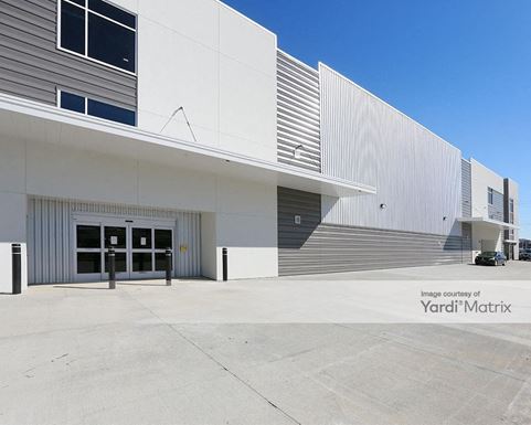 Source URL: https://cdnsc.rentcafe.com/dmslivecafe/3/1729990/1729990-1-5.jpg?width=-1&height=385&quality=80