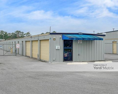 Source URL: https://cdnsc.rentcafe.com/dmslivecafe/3/1730002/1730002-1-4.jpg?width=-1&height=385&quality=80