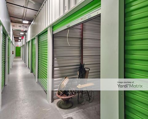 Source URL: https://cdnsc.rentcafe.com/dmslivecafe/3/1730012/1730012-1-6.jpg?width=-1&height=385&quality=80