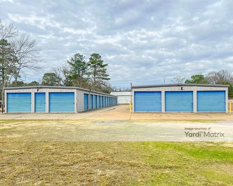 Source URL: https://cdnsc.rentcafe.com/dmslivecafe/3/1730015/1730015-1-5.jpg?width=-1&height=385&quality=80