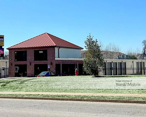 Source URL: https://cdnsc.rentcafe.com/dmslivecafe/3/1730027/1730027-1-2.jpg?width=-1&height=385&quality=80