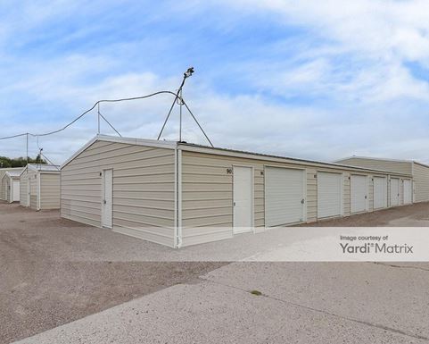 Source URL: https://cdnsc.rentcafe.com/dmslivecafe/3/1735955/1735955-1-5.jpg?width=-1&height=385&quality=80