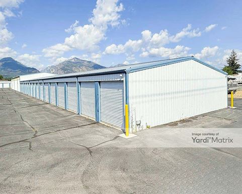 Source URL: https://cdnsc.rentcafe.com/dmslivecafe/3/1735967/1735967-1-5.jpg?width=-1&height=385&quality=80