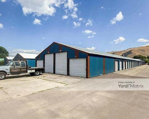 Source URL: https://cdnsc.rentcafe.com/dmslivecafe/3/1736051/1736051-1-4.jpg?width=-1&height=385&quality=80