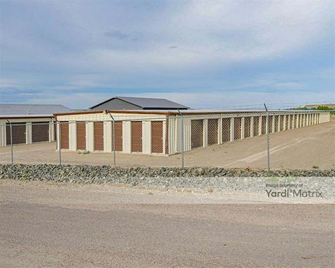 Source URL: https://cdnsc.rentcafe.com/dmslivecafe/3/1736067/1736067-1-5.jpg?width=-1&height=385&quality=80