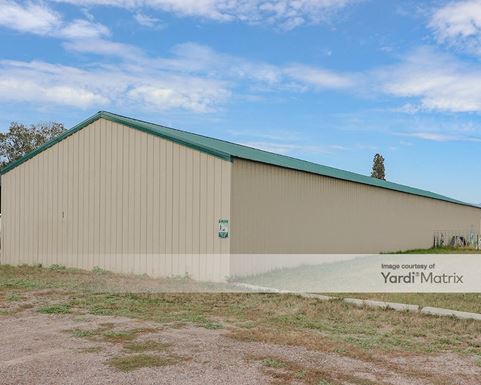 Source URL: https://cdnsc.rentcafe.com/dmslivecafe/3/1736080/1736080-1-5.jpg?width=-1&height=385&quality=80