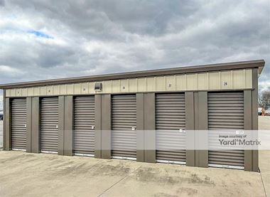 Storage Units for Rent available at 2525 Highway 48, Clarksville, TN 37040