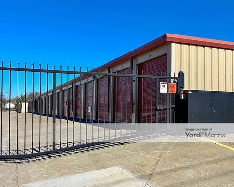 Source URL: https://cdnsc.rentcafe.com/dmslivecafe/3/1736106/1736106-1-3.jpg?width=-1&height=385&quality=80