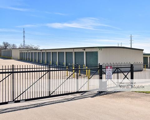 Source URL: https://cdnsc.rentcafe.com/dmslivecafe/3/1736107/1736107-1-5.jpg?width=-1&height=385&quality=80