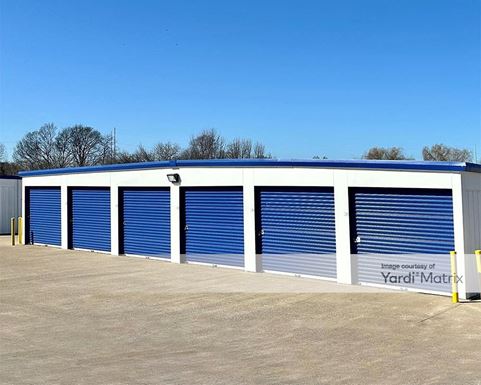 Source URL: https://cdnsc.rentcafe.com/dmslivecafe/3/1736108/1736108-1-3.jpg?width=-1&height=385&quality=80