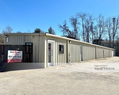 Storage Units for Rent available at 519 Lafayette Road, Clarksville, TN 37042