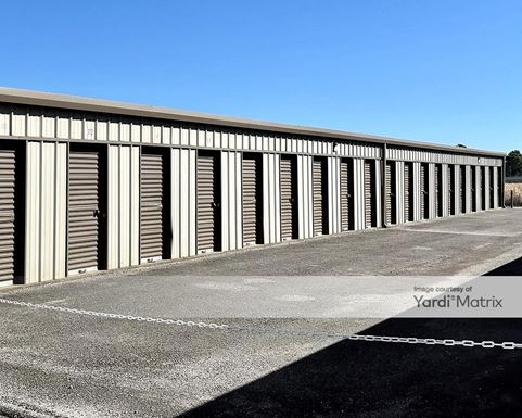 Source URL: https://cdnsc.rentcafe.com/dmslivecafe/3/1736113/1736113-1-5.jpg?width=-1&height=385&quality=80