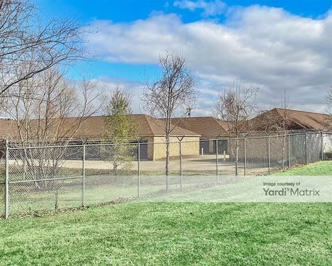 Source URL: https://cdnsc.rentcafe.com/dmslivecafe/3/1736118/1736118-1-2.jpg?width=-1&height=385&quality=80