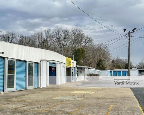 Source URL: https://cdnsc.rentcafe.com/dmslivecafe/3/1736119/1736119-1-3.jpg?width=-1&height=385&quality=80