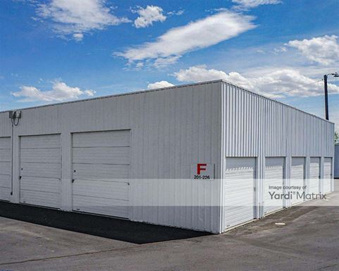 Source URL: https://cdnsc.rentcafe.com/dmslivecafe/3/1736136/1736136-1-5.jpg?width=-1&height=385&quality=80