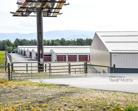 Source URL: https://cdnsc.rentcafe.com/dmslivecafe/3/1736142/1736142-1-3.jpg?width=-1&height=385&quality=80