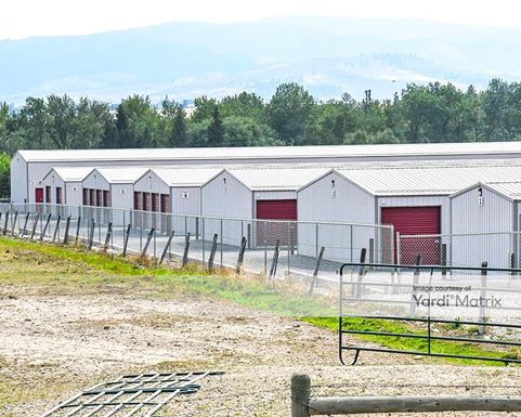 Source URL: https://cdnsc.rentcafe.com/dmslivecafe/3/1736142/1736142-1-4.jpg?width=-1&height=385&quality=80