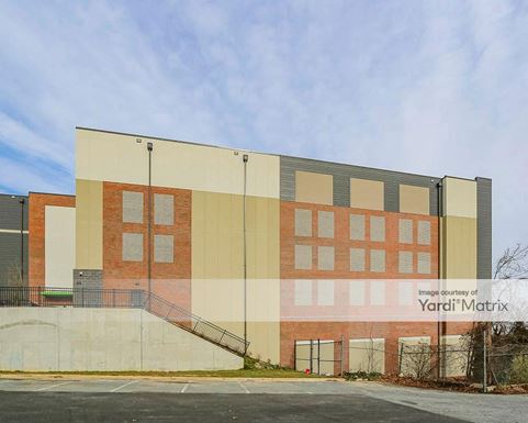 Source URL: https://cdnsc.rentcafe.com/dmslivecafe/3/1736150/1736150-1-3.jpg?width=-1&height=385&quality=80