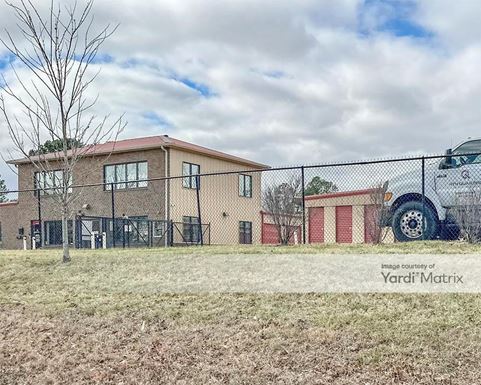 Source URL: https://cdnsc.rentcafe.com/dmslivecafe/3/1736159/1736159-1-2.jpg?width=-1&height=385&quality=80