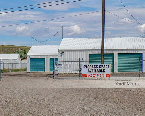 Source URL: https://cdnsc.rentcafe.com/dmslivecafe/3/1736171/1736171-1-4.jpg?width=-1&height=385&quality=80