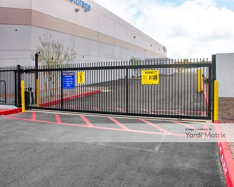 Source URL: https://cdnsc.rentcafe.com/dmslivecafe/3/1736203/1736203-1-5.jpg?width=-1&height=385&quality=80