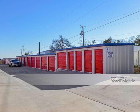 Source URL: https://cdnsc.rentcafe.com/dmslivecafe/3/1736208/1736208-1-2.jpg?width=-1&height=385&quality=80