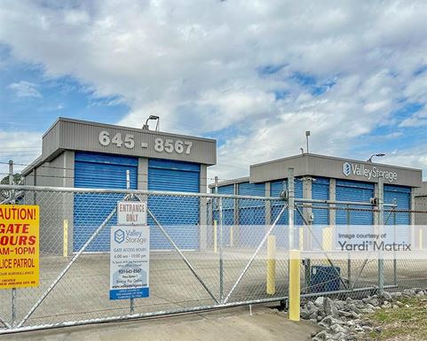 Source URL: https://cdnsc.rentcafe.com/dmslivecafe/3/1736232/1736232-1-2.jpg?width=-1&height=385&quality=80