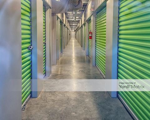 Source URL: https://cdnsc.rentcafe.com/dmslivecafe/3/1736252/1736252-1-3.jpg?width=-1&height=385&quality=80