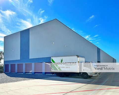 Source URL: https://cdnsc.rentcafe.com/dmslivecafe/3/1736321/1736321-1-2.jpg?width=-1&height=385&quality=80